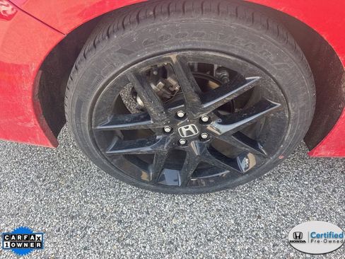 Used 2023 Honda Civic Sport image 9