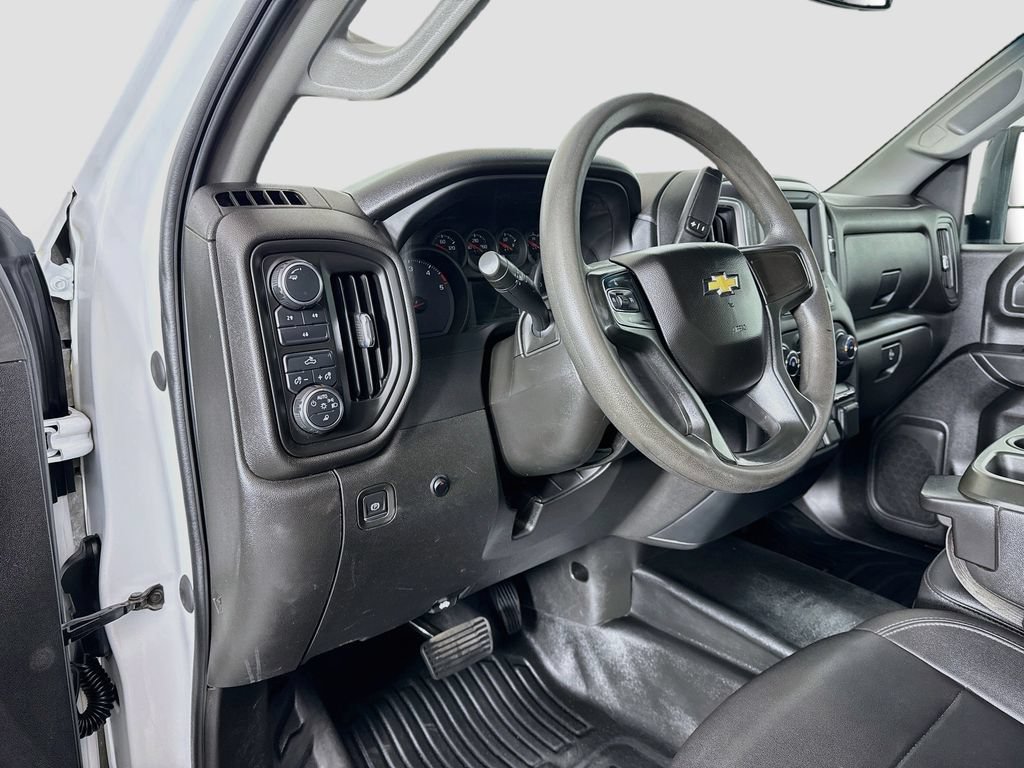 Used 2023 Chevrolet Silverado 3500 W/T w/ WT Fleet Convenience Package AWD/4WD image 9