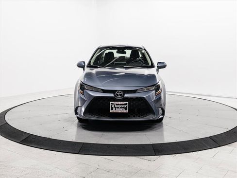 Certified 2021 Toyota Corolla LE image 2