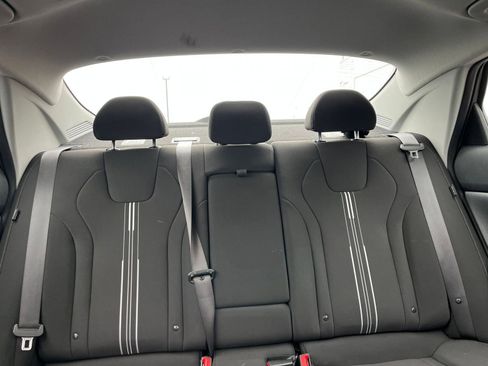 Used 2025 Hyundai Elantra SEL image 39