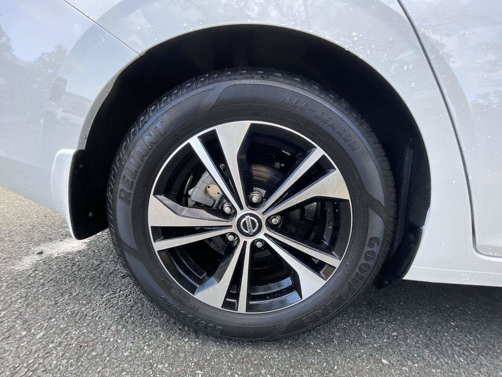 Used 2022 Nissan Sentra SV FWD image 23