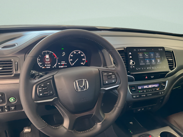 Certified 2025 Honda Ridgeline RTL image 13