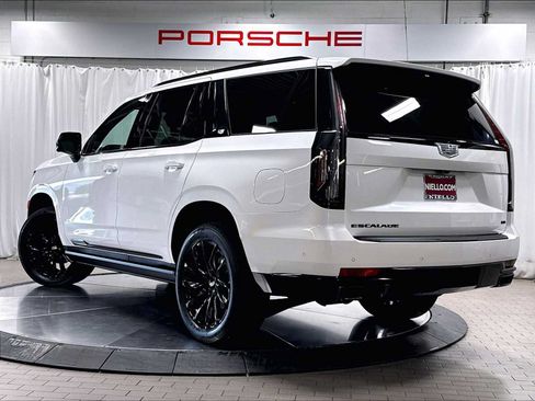 Used 2024 Cadillac Escalade Sport w/ LPO, ONYX Package AWD/4WD image 3