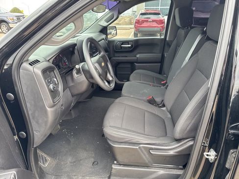 Used 2021 Chevrolet Silverado 1500 Custom image 9