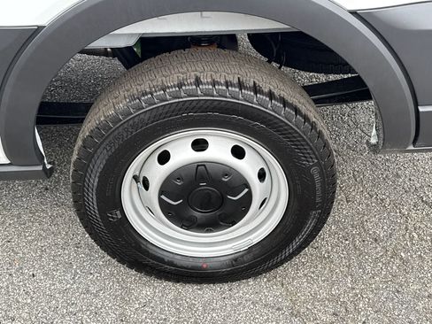 New 2026 Ford Transit 250 148 Medium Roof w/ Load Area Protection Package RWD image 46