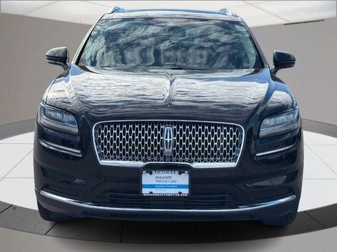 Used 2022 Lincoln Nautilus Reserve image 9