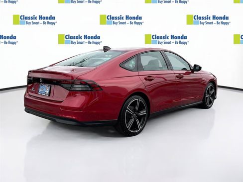 Certified 2026 Honda Accord SE image 8