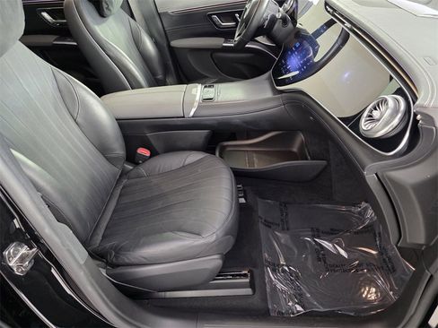 Certified 2023 Mercedes-Benz EQS 580 4MATIC SUV image 29