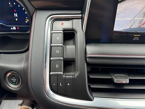 Used 2024 Chevrolet Tahoe RST image 13