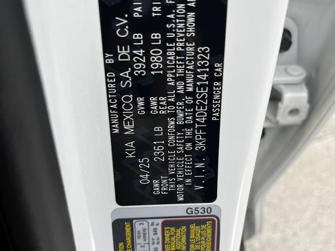 Used 2025 Kia K4 FWD image 23