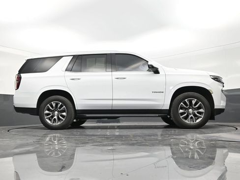 Used 2024 Chevrolet Tahoe LT w/ LT Signature Package RWD image 25