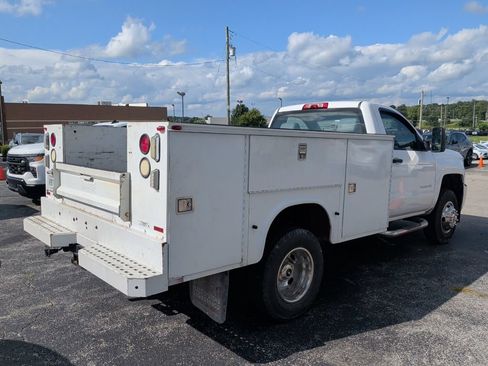 Used 2015 Chevrolet Silverado 3500 W/T RWD image 3