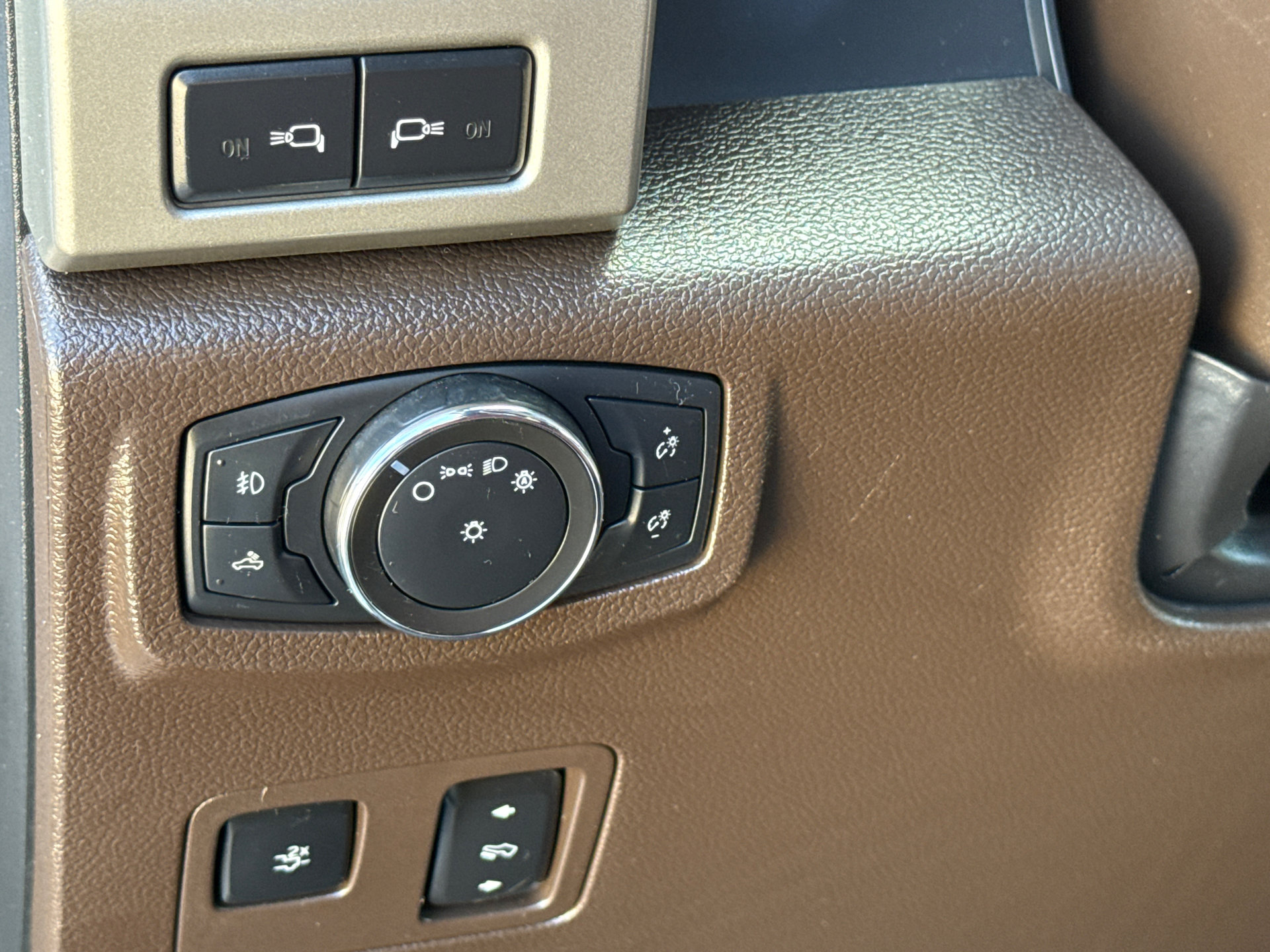 Used 2022 Ford F350 King Ranch AWD/4WD image 24