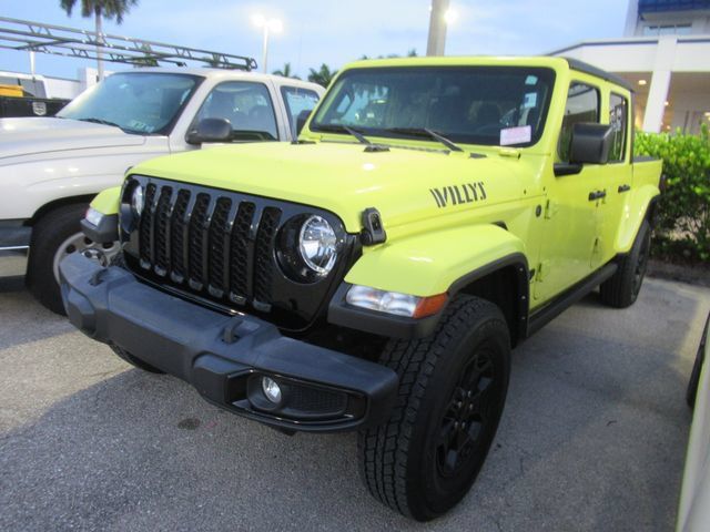 Used 2023 Jeep Gladiator Sport AWD/4WD image 3