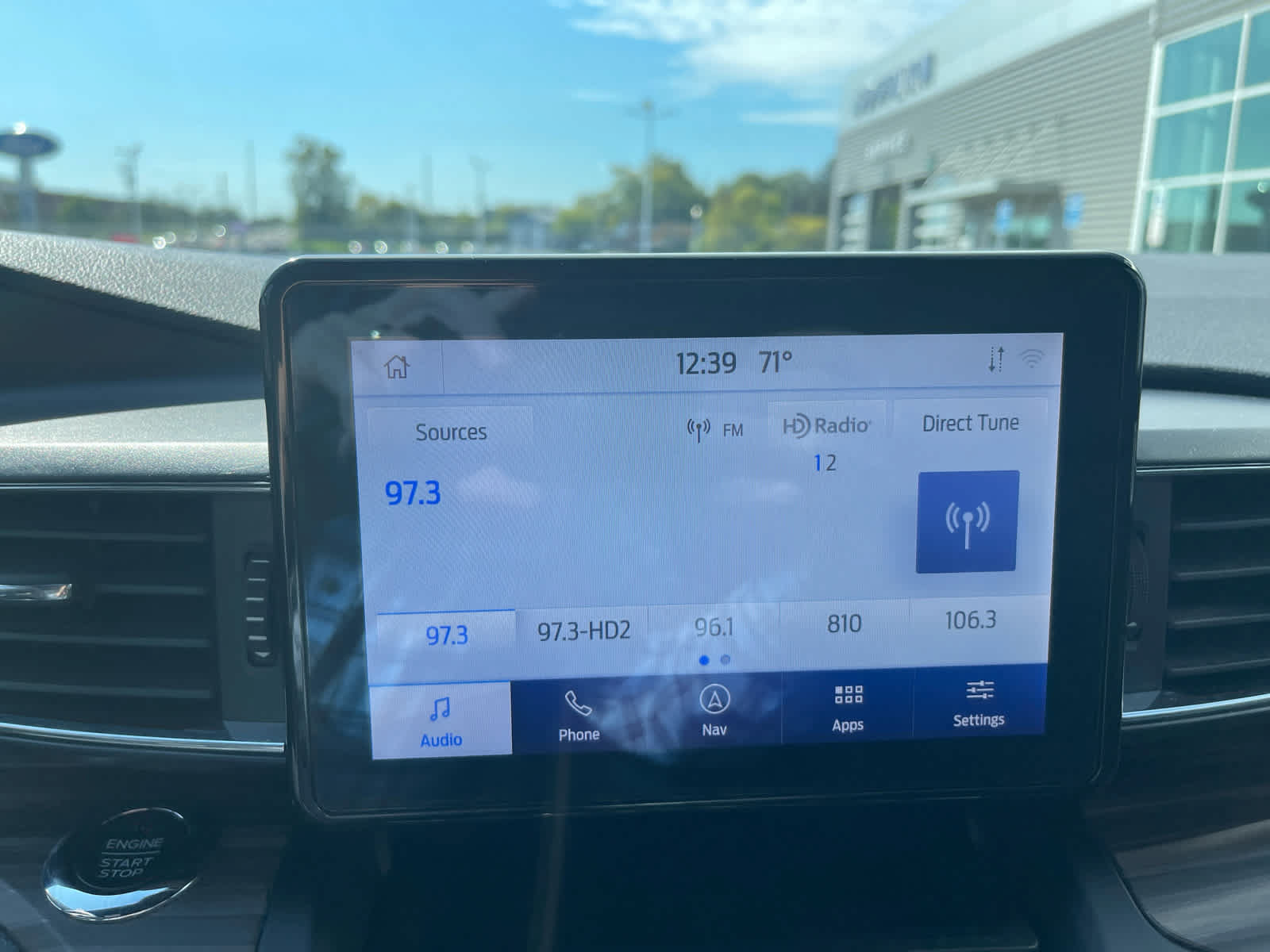 Used 2020 Ford Explorer Limited AWD/4WD image 13