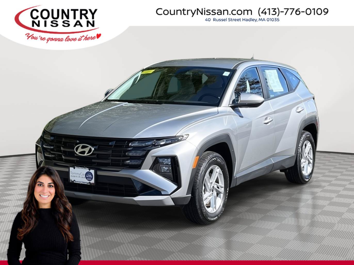 Used 2025 Hyundai Tucson SE AWD/4WD image 1