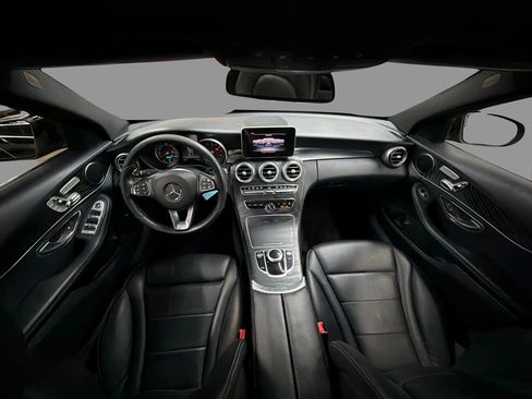 Used 2018 Mercedes-Benz C 300 Sedan w/ Premium Package image 42