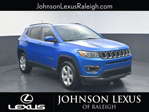 Used 2021 Jeep Compass Latitude w/ Convenience Group image 3