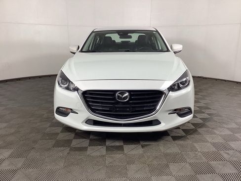 Used 2018 MAZDA MAZDA3 Touring image 6