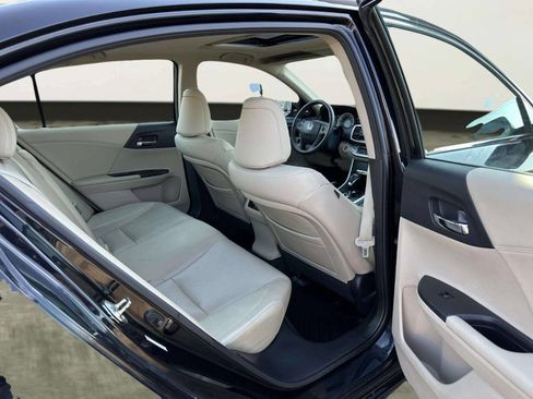 Used 2013 Honda Accord EX-L image 17