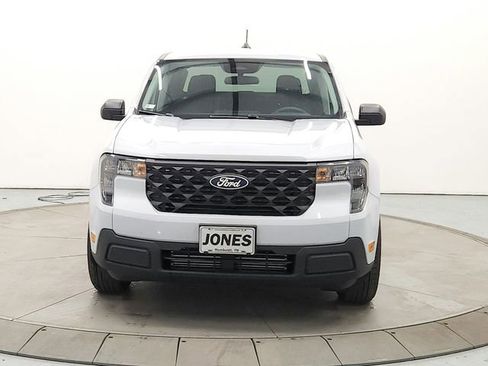 Used 2025 Ford Maverick XL w/ Equipment Group 102A image 2