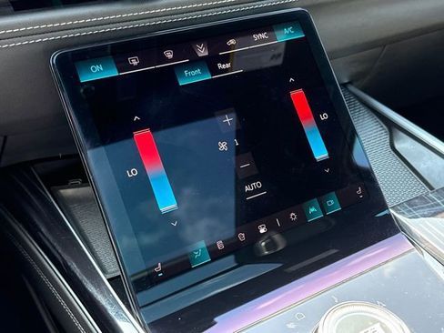 Used 2025 Cadillac Escalade Sport w/ Touring Package image 28