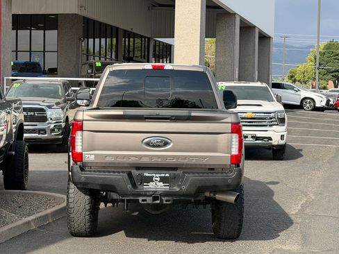 Used 2019 Ford F250 XLT AWD/4WD image 43