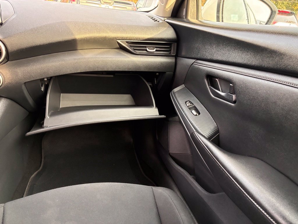 Used 2024 Nissan Sentra S FWD image 38