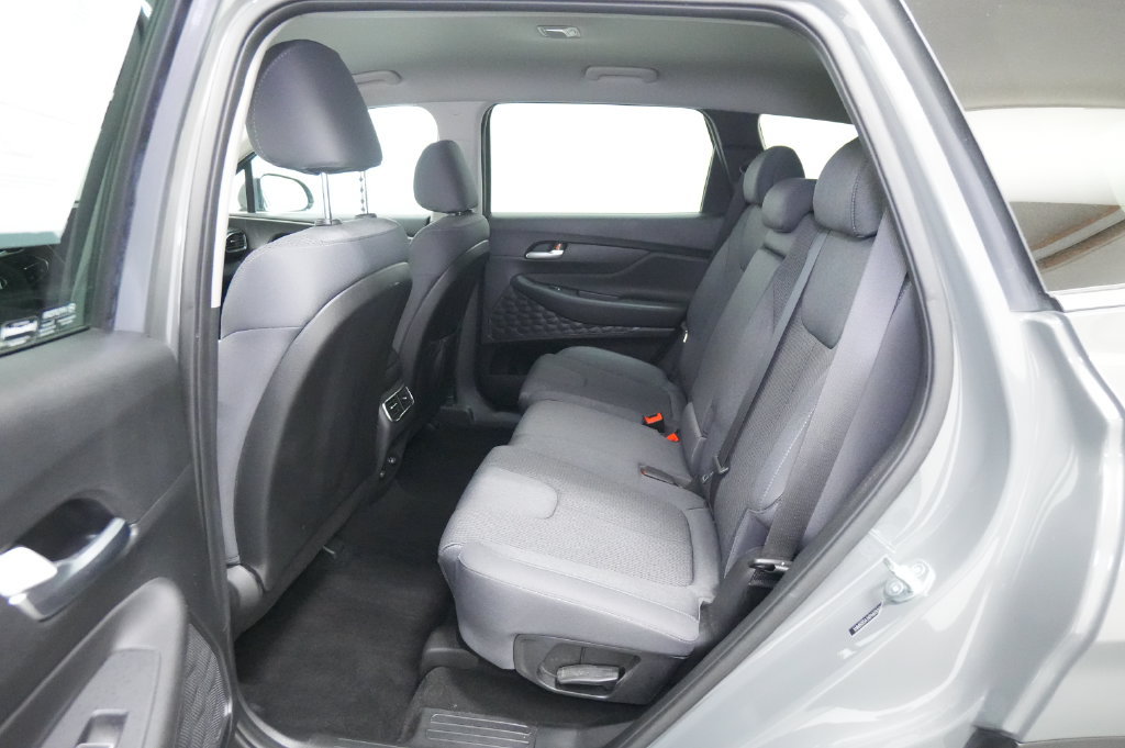 Used 2023 Hyundai Santa Fe SEL AWD/4WD image 17
