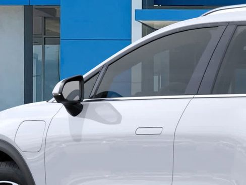 New 2026 Chevrolet Equinox EV LT image 12