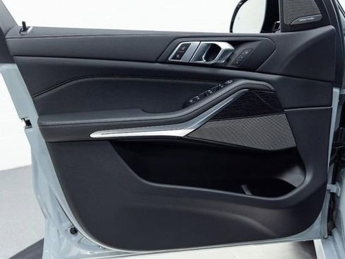 New 2026 BMW X5 xDrive40i w/ M Sport Package image 15