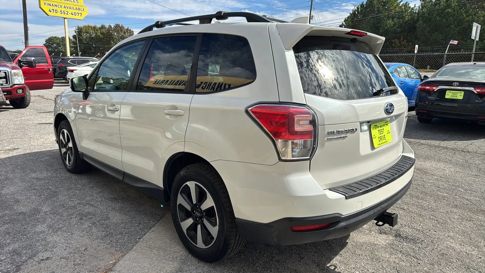 Used 2017 Subaru Forester 2.5i Premium w/ Popular Package #2A AWD/4WD image 5