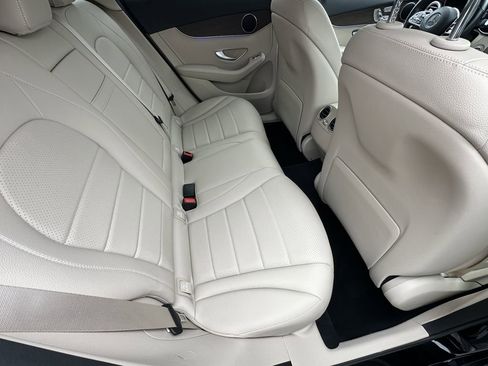 Certified 2022 Mercedes-Benz GLC 300 4MATIC image 18