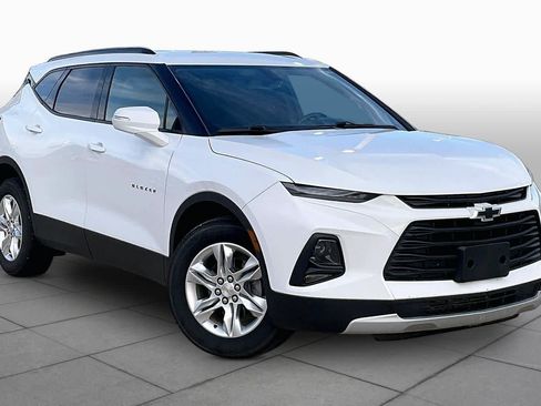 Used 2020 Chevrolet Blazer LT FWD image 3