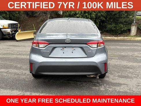 Used 2025 Toyota Corolla LE w/ LE Premium Package FWD image 3