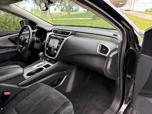 Used 2018 Nissan Murano SV AWD/4WD image 34
