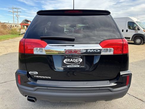 Used 2017 GMC Terrain SLE image 6