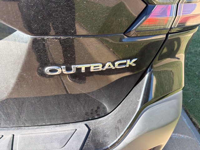 Used 2020 Subaru Outback Limited AWD/4WD image 5