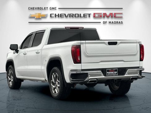 Used 2024 GMC Sierra 1500 SLT w/ SLT Premium Plus Package AWD/4WD image 5