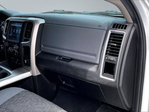 Certified 2019 RAM 1500 Warlock w/ Electronics Group AWD/4WD image 17