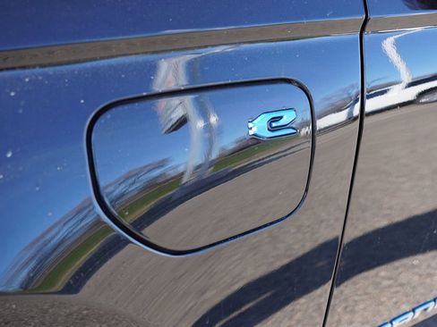 Certified 2022 Jeep Grand Cherokee Limited 4xe image 14