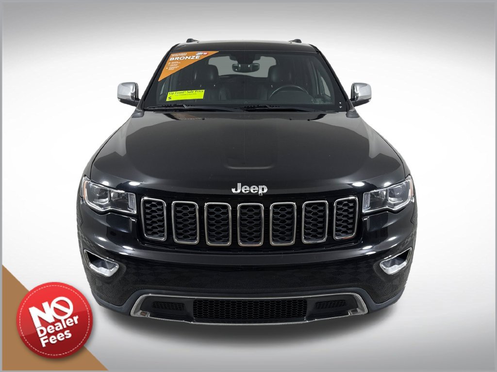 Used 2017 Jeep Grand Cherokee Limited AWD/4WD image 9