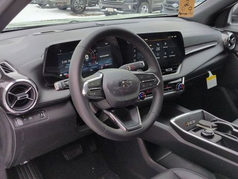 New 2026 Chevrolet Equinox LT w/ Convenience Package II image 11