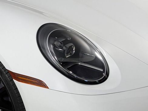 Certified 2022 Porsche 911 Carrera S RWD image 15