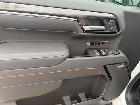 New 2026 GMC Sierra 1500 AT4 w/ AT4 Premium Package image 17