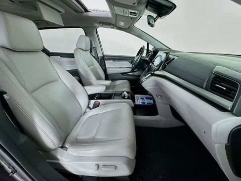 Used 2018 Honda Odyssey EX-L image 41