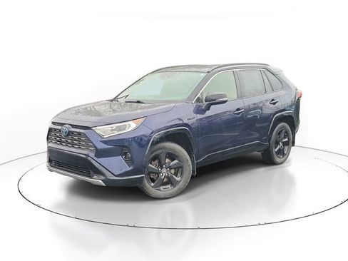 Used 2019 Toyota RAV4 XSE w/ XSE Weather Package AWD/4WD image 1