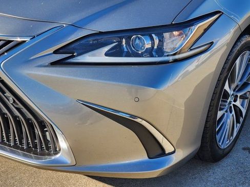 Used 2019 Lexus ES 350 image 16