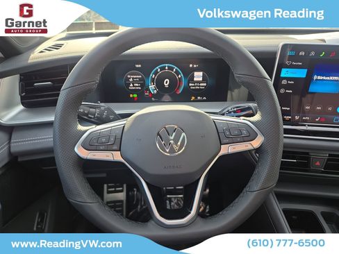 New 2026 Volkswagen Tiguan SE R-Line image 15