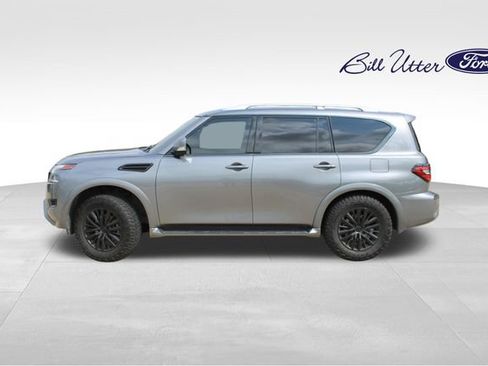 Used 2024 Nissan Armada SL AWD/4WD image 8